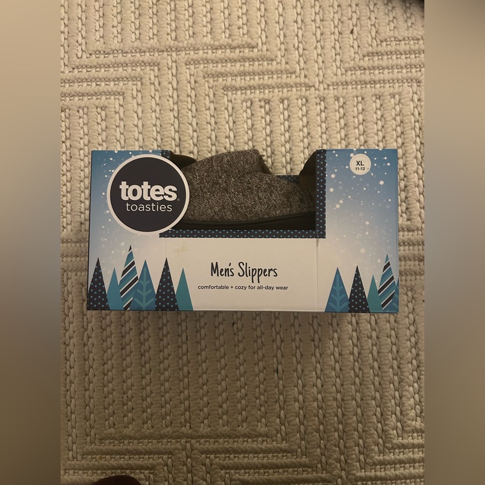 Totes Toasties Men’s Sz XL (11-12) Grey/Brown Cozy Slippers - New in Box